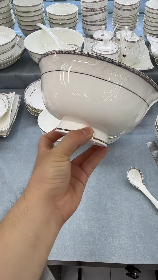 骨瓷玲珑7高足2个