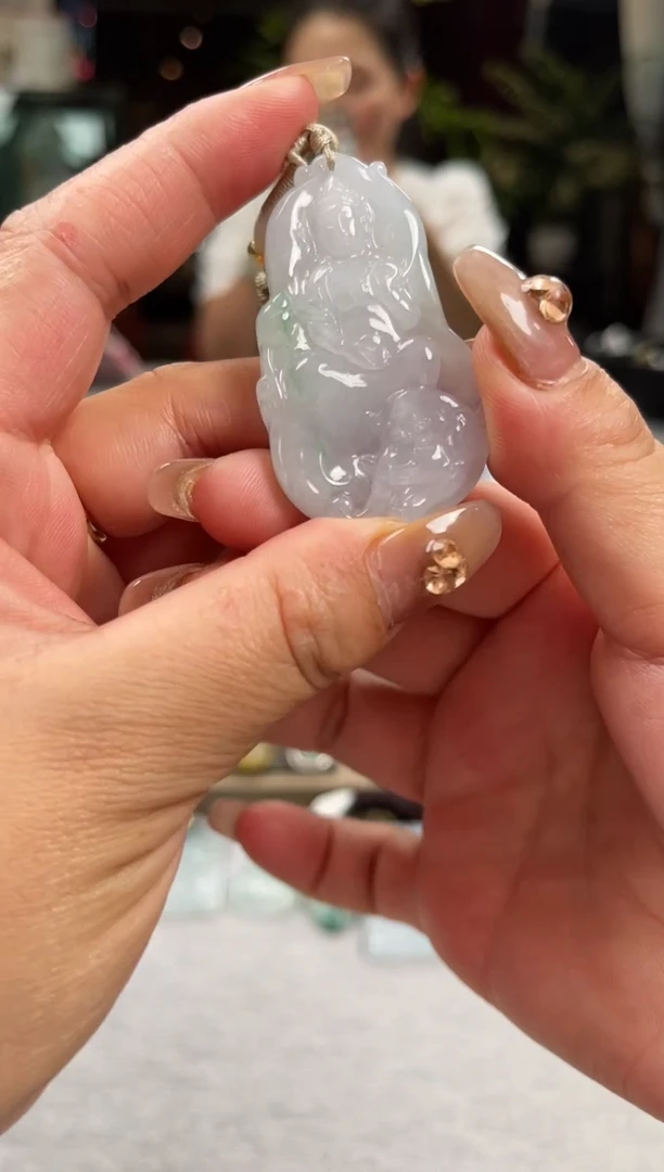 翡翠未镶嵌吊坠(不含链)普贤菩萨