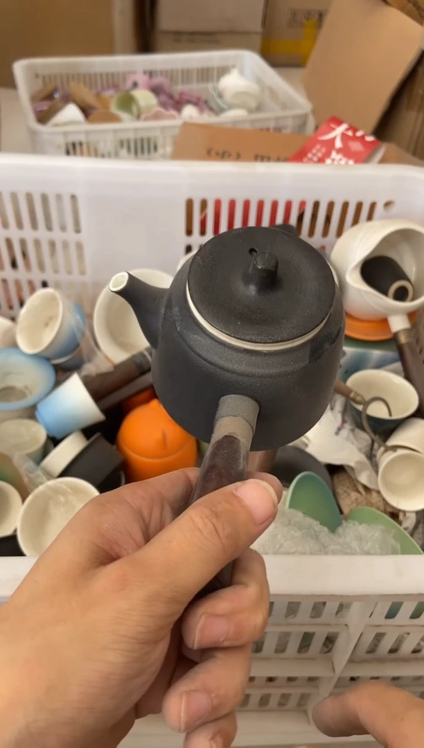 无运费险有瑕疵的摄影的产品有使用过的痕迹有点脏介意勿拍