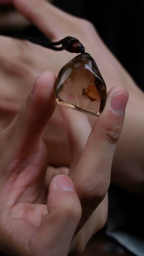 吊坠(赠链)未镶嵌水晶水晶