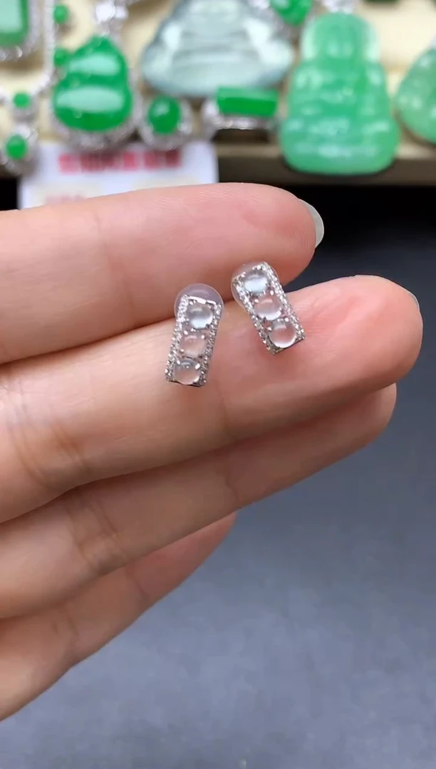 颈饰18K金镶嵌翡翠187-中国好珍宝