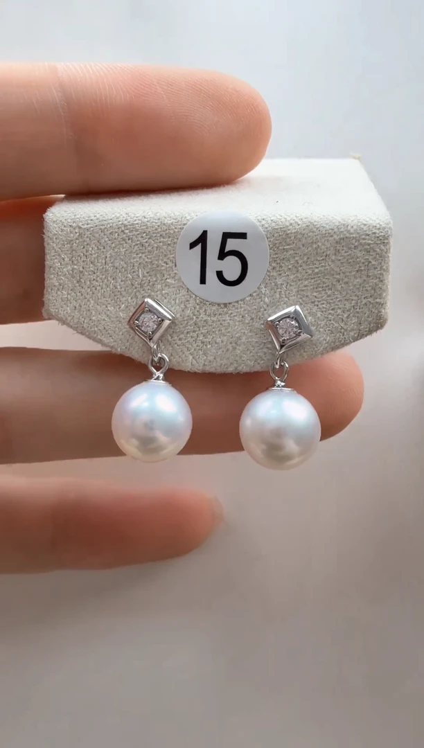 【闪购商品】淡水珍珠耳饰银S925镶嵌8-9mm淡水有核耳钉