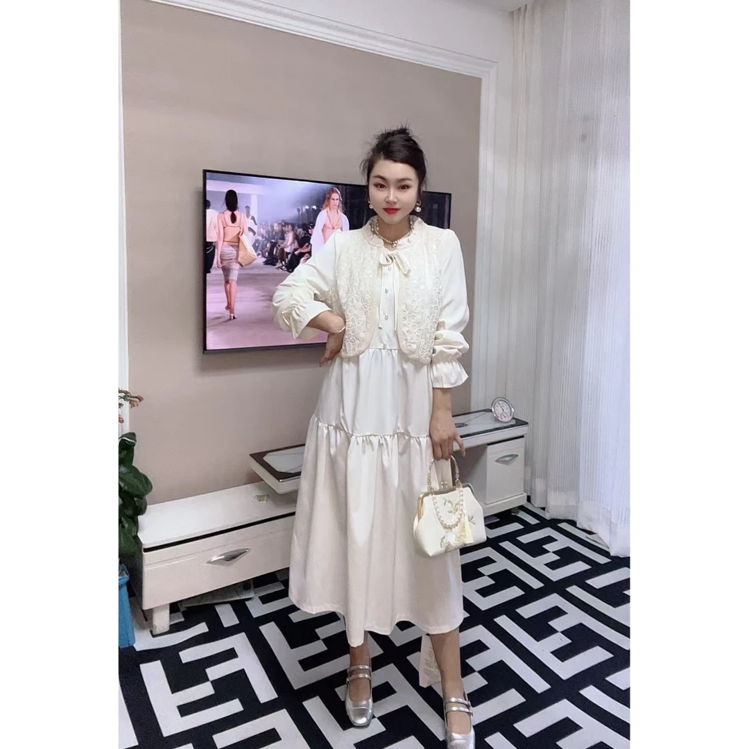 2025大码女装胖mm气质遮肉显瘦中式国风亮片拼接假两件套连衣裙