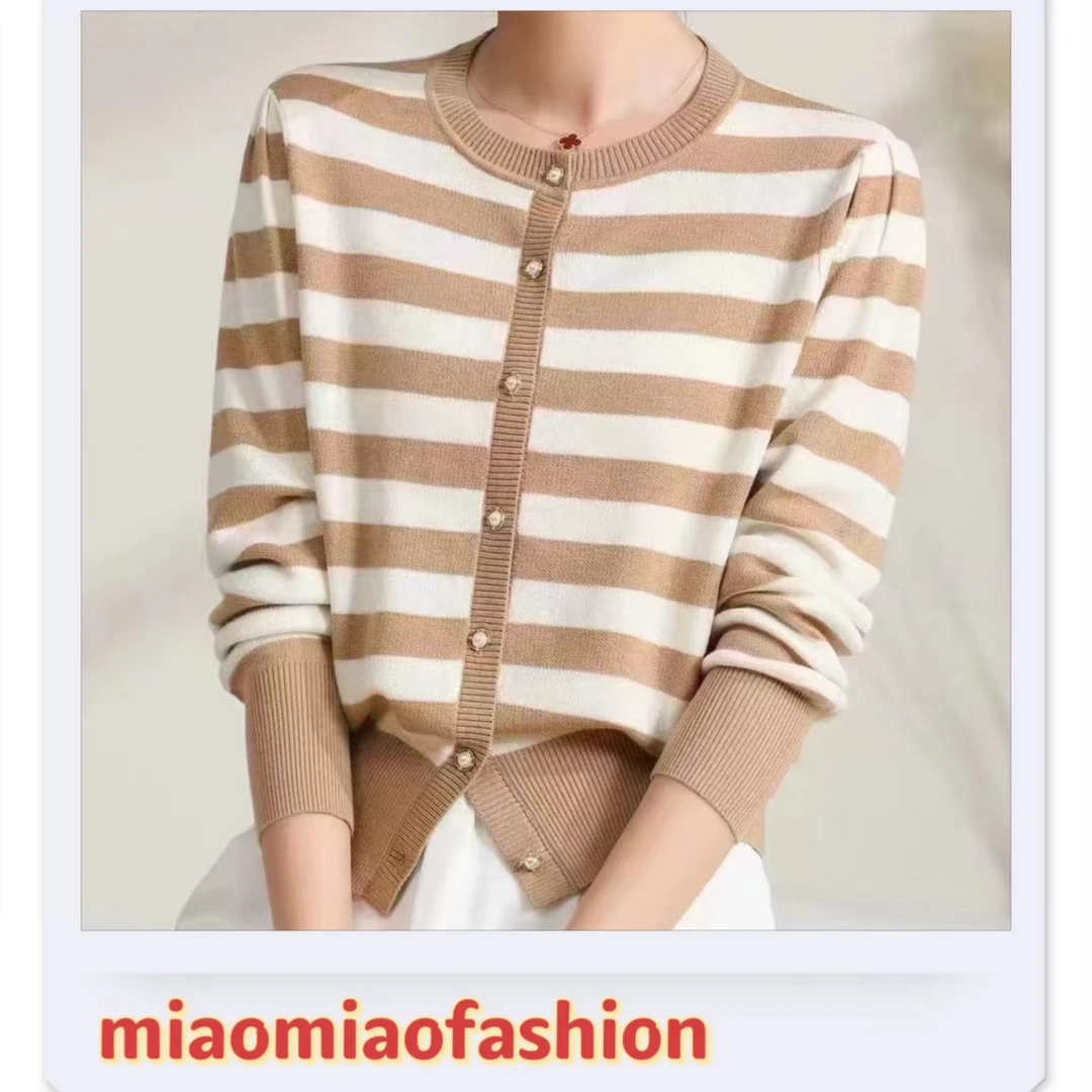 【MiO】米奥冬季新款简约气质优雅小众潮流舒适保暖条纹针织开衫