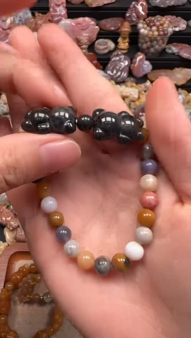 【闪购商品】硅化珊瑚（珊瑚玉）颈饰未镶嵌562