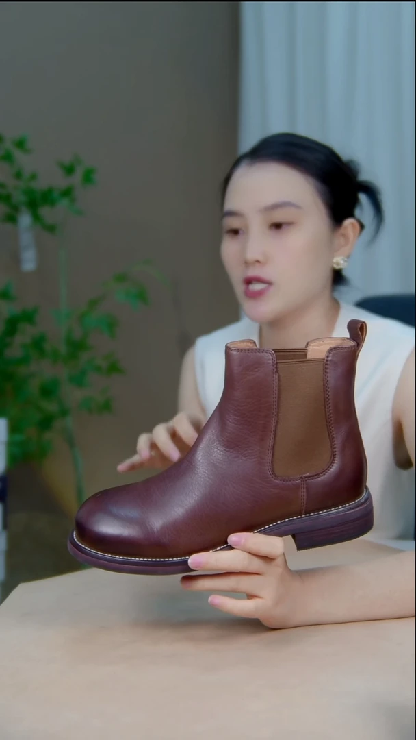 39码头层牛皮一脚蹬切尔西棕色