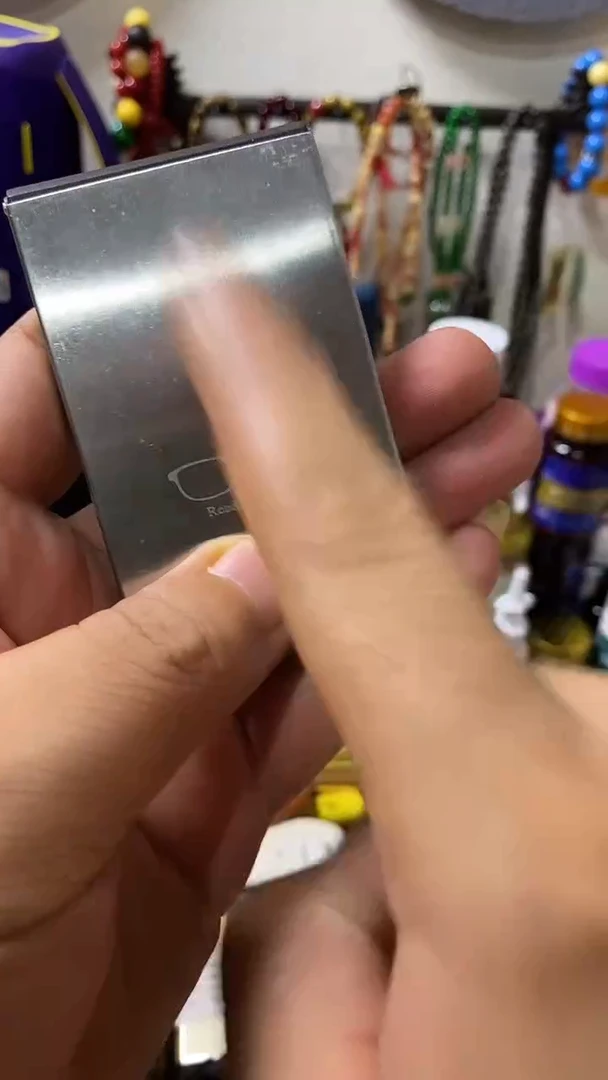 瓷片闪购商品 如图所示