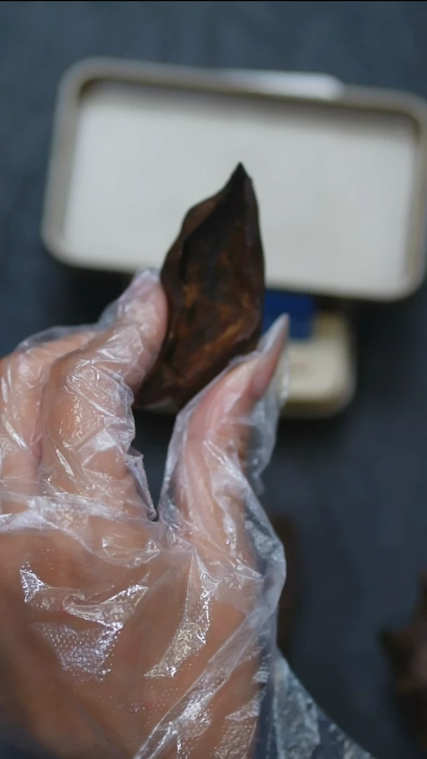 沉香沉香碎屑达拉干虫漏棋楠沉水香料5.91克