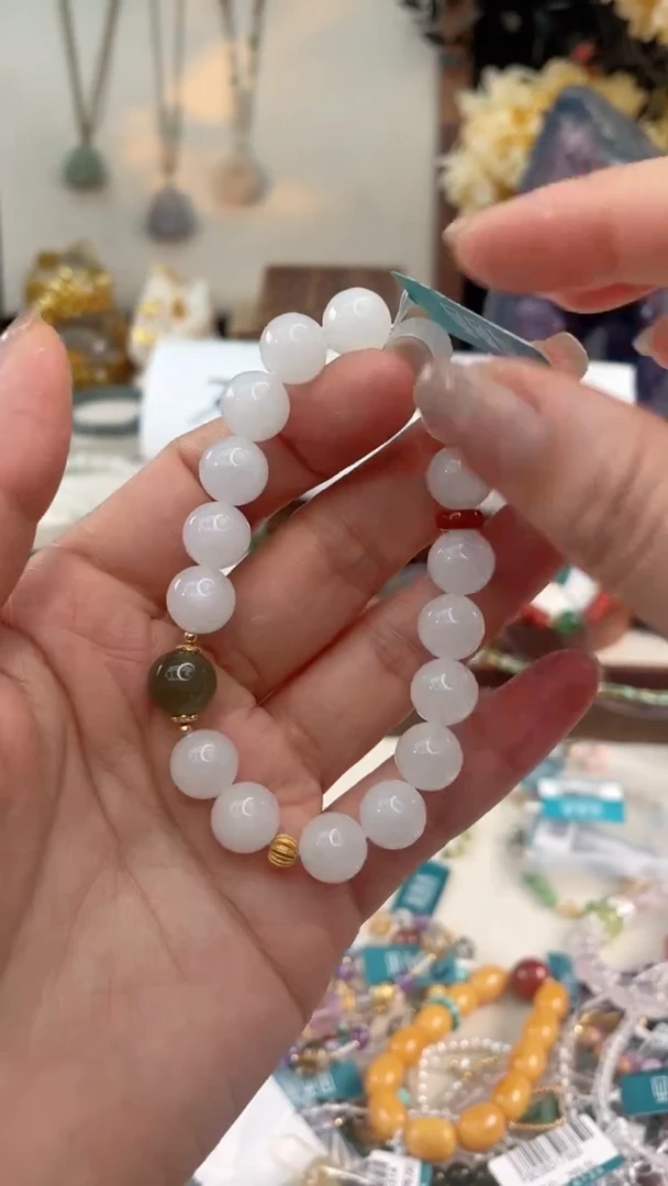 手饰和田玉未镶嵌@@A521D013653