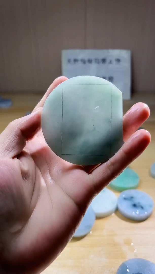 翡翠未镶嵌颈饰翡翠A货424