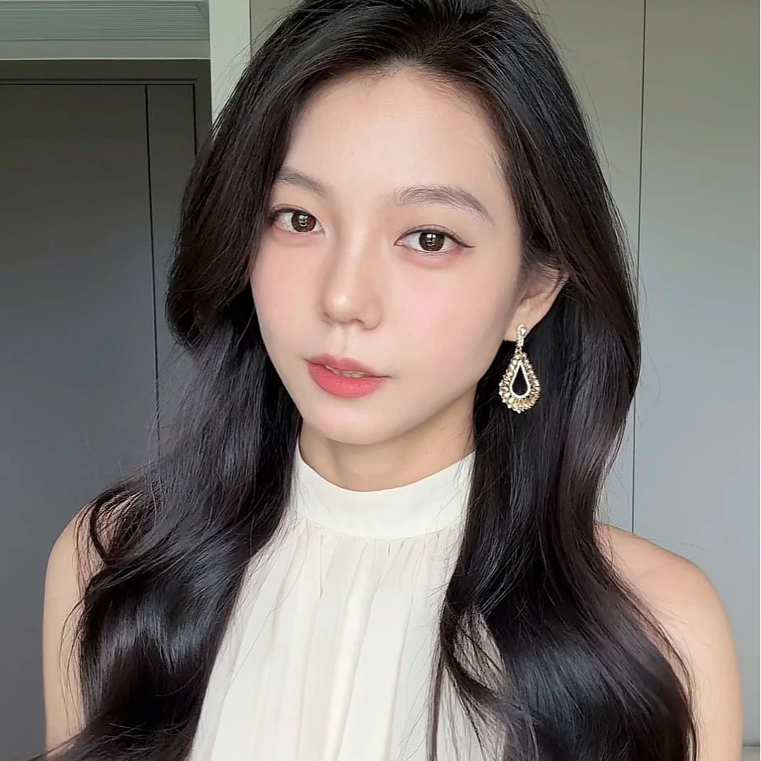 合金亚克力耳饰 千金风~金色镂空水滴耳钉女高级感小众新款耳饰