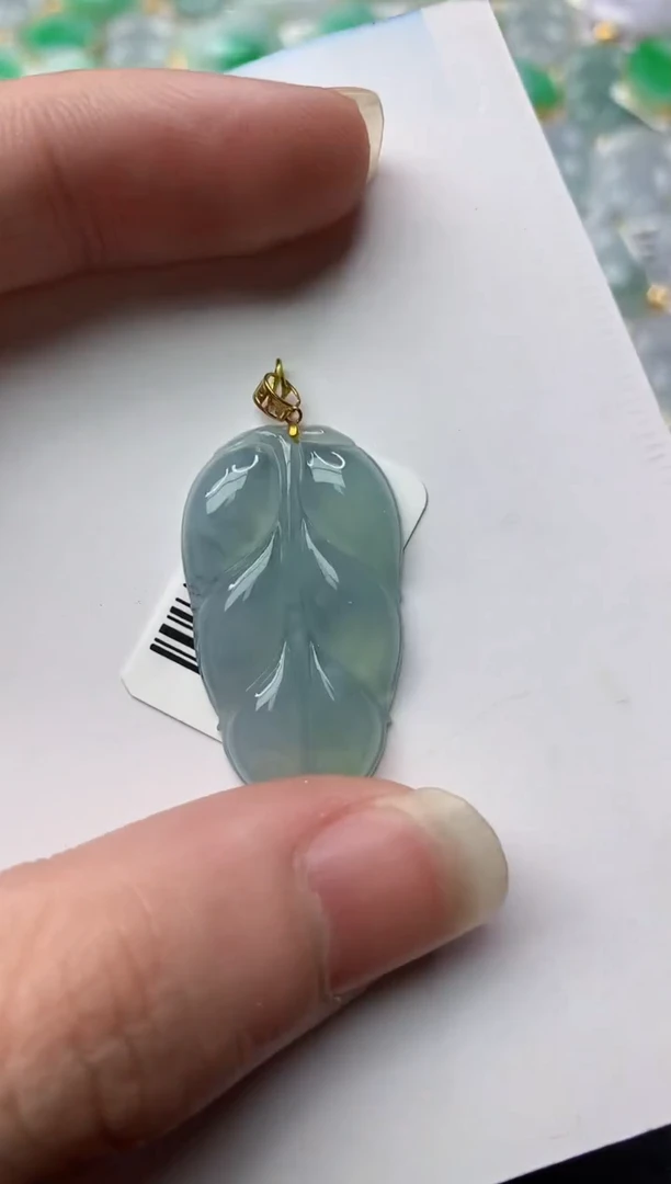 【闪购商品】翡翠颈饰18K金镶嵌71..........