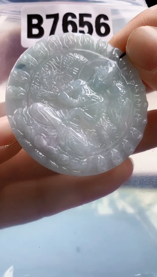 翡翠未镶嵌颈饰天然翡翠吊坠挂件