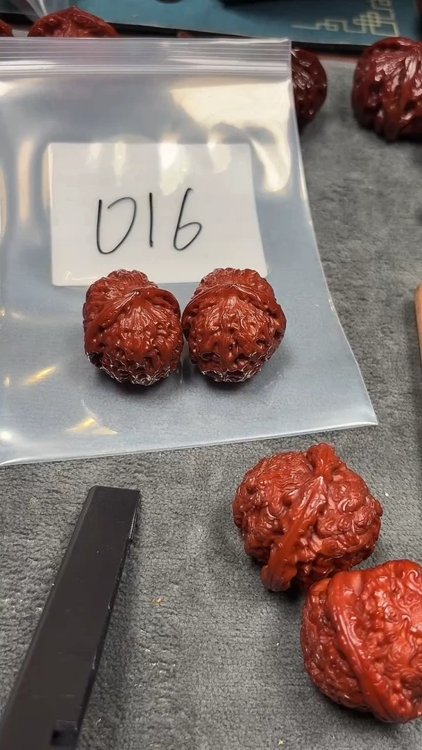 把件文玩核桃r****?泰山狮子头016