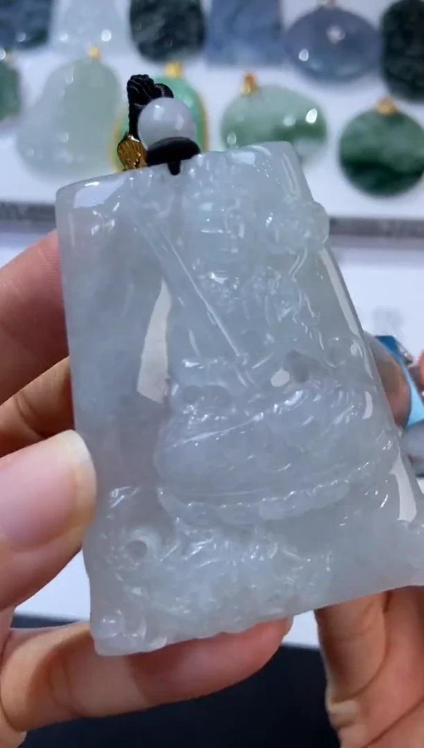 未镶嵌挂件翡翠376507  多人