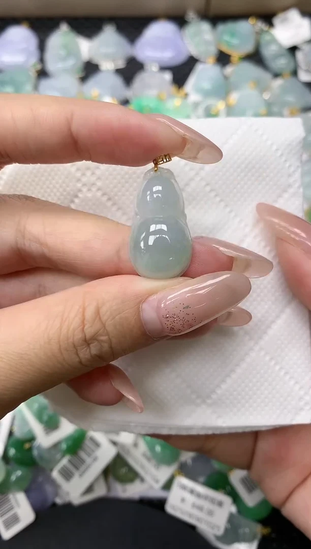 颈饰未镶嵌翡翠1111111111
