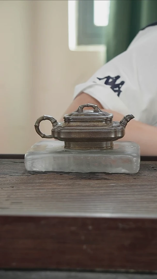茶壶紫砂71号160CC