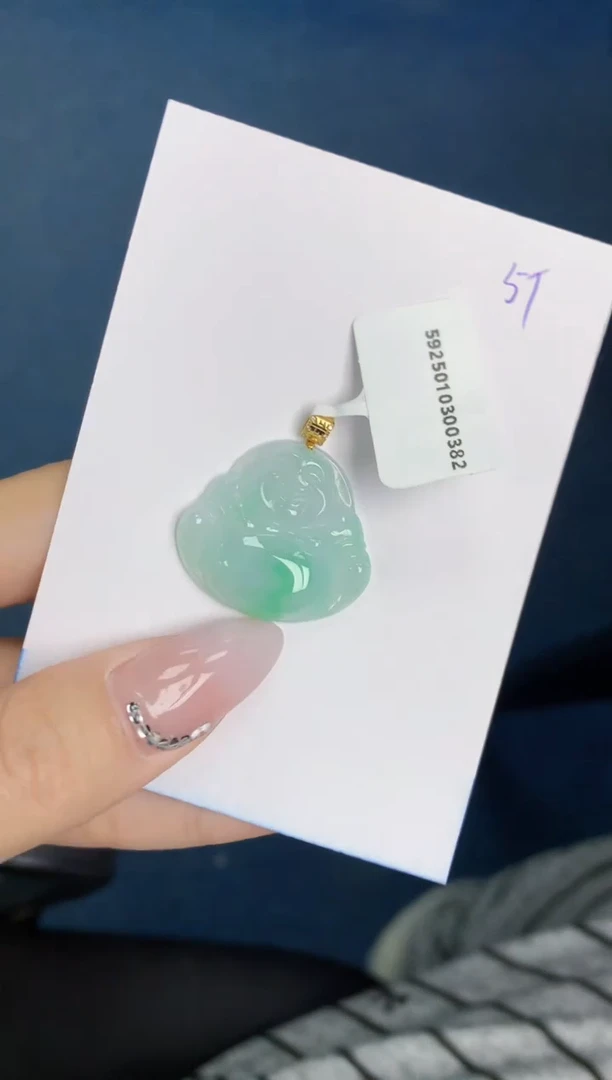 【闪购商品】翡翠颈饰18K金镶嵌天然翡翠A货