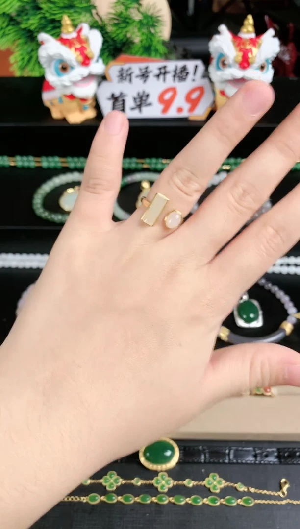 银S925镶嵌戒指和田玉1