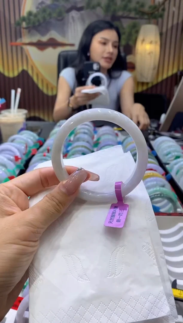 翡翠手镯未镶嵌00005820