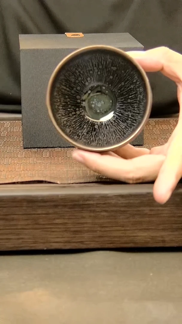 茶盏182=.。。。。。。。。