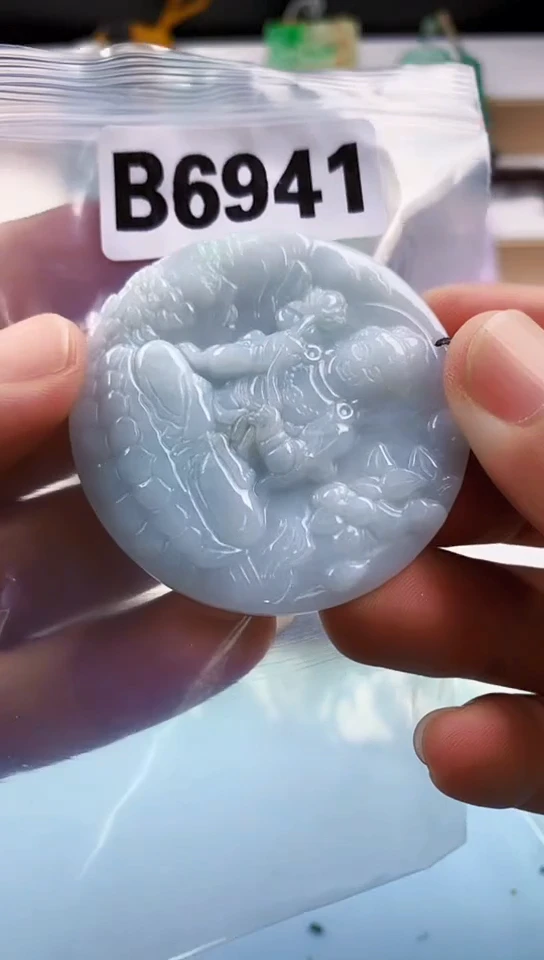 翡翠未镶嵌颈饰天然翡翠吊坠挂件
