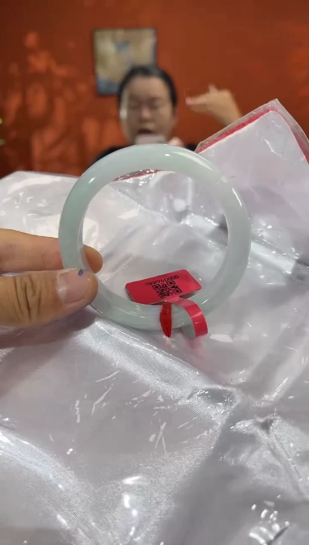 未镶嵌手镯翡翠翡翠手镯