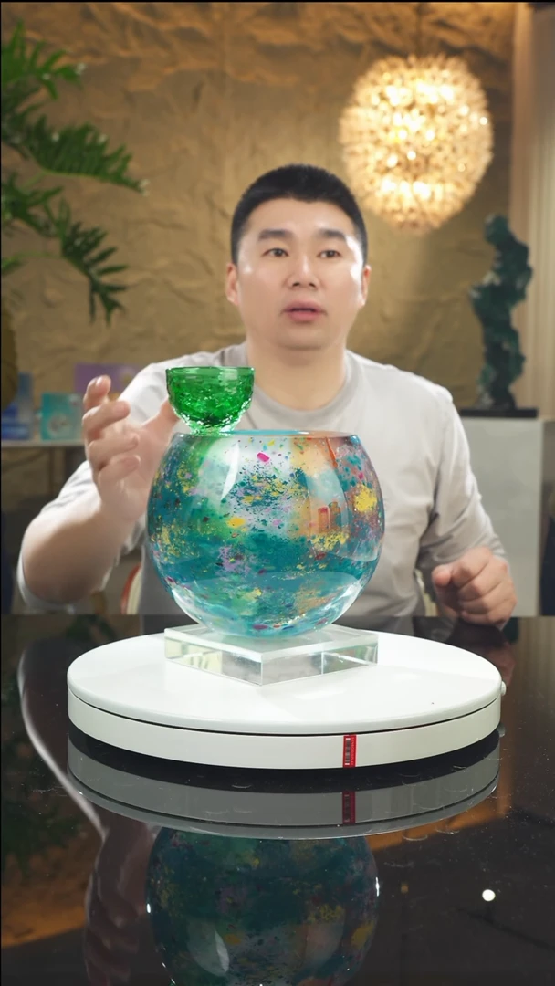 【闪购商品】瓷片设计款莫纳花瓶