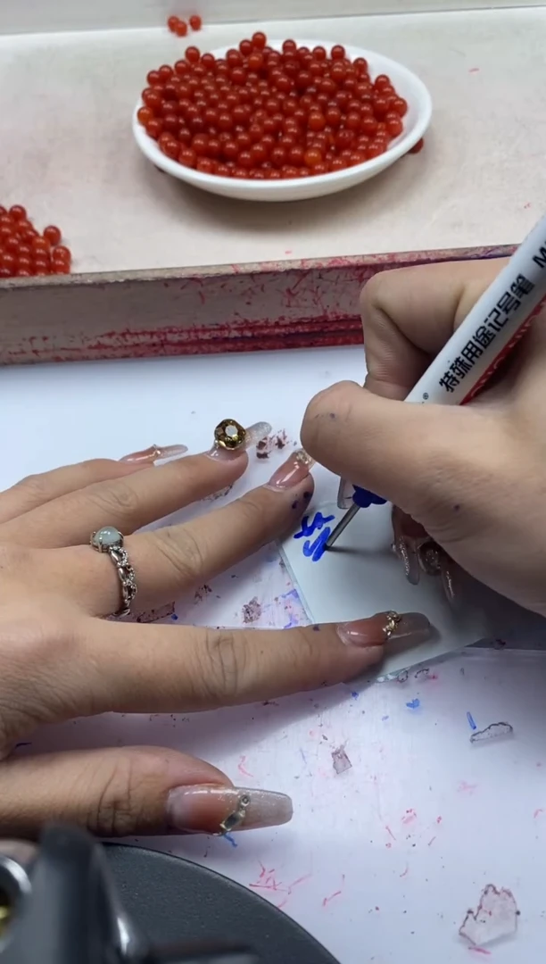 【闪购商品】玛瑙/玉髓颈饰未镶嵌w1548满肉南红6mm*40颗