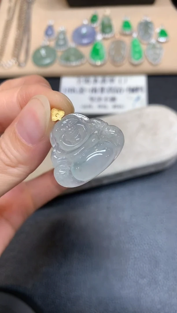 翡翠18K金镶嵌颈饰佛公【无服务费