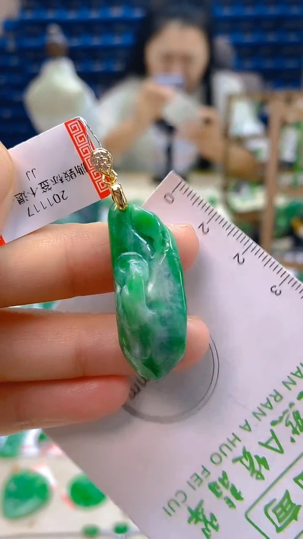 颈饰未镶嵌翡翠新号开播 全场乱卖