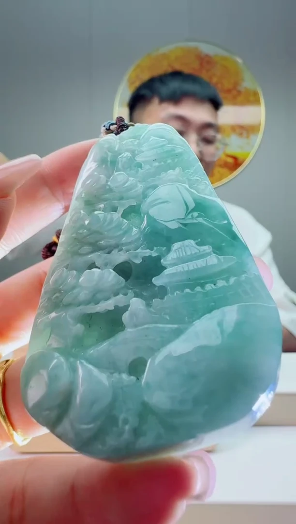 翡翠未镶嵌颈饰111111111111