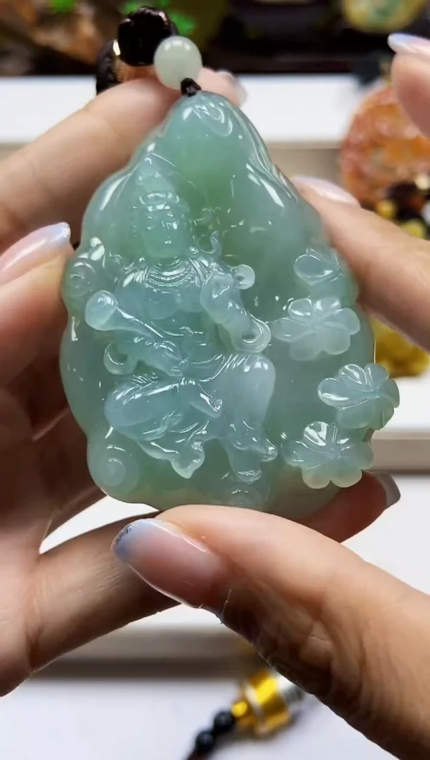 颈饰未镶嵌翡翠翡翠A货
