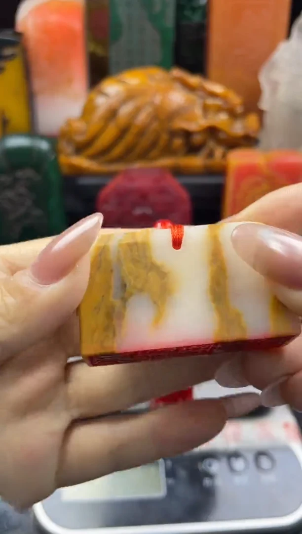 寿山石印石水黄冻石闲章-大道至简