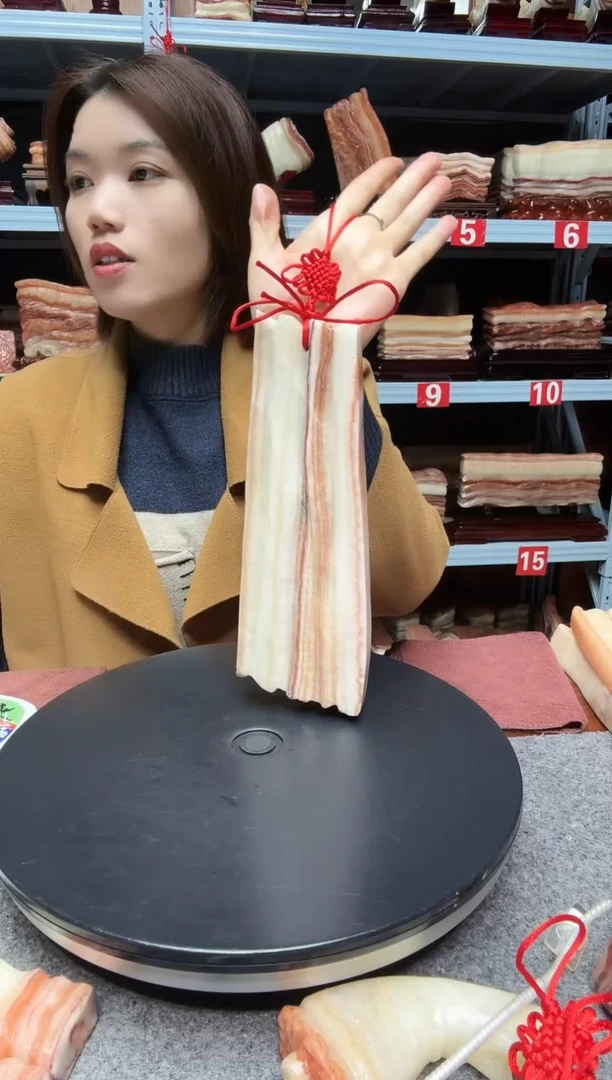 石材广西猪肉石740,23-8-2.3厘米