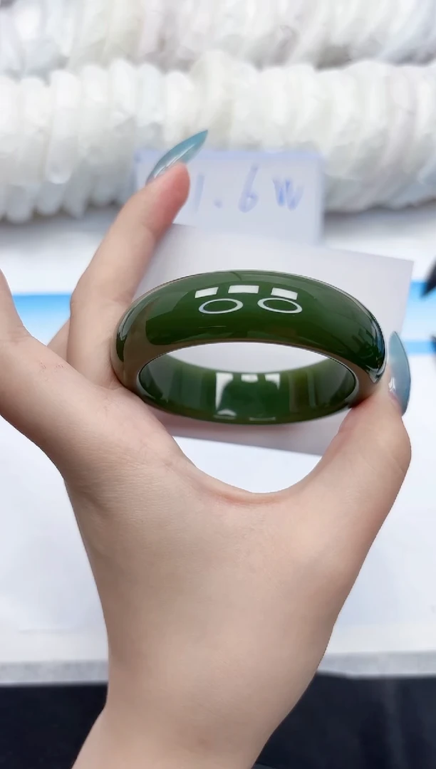 石英质玉手镯未镶嵌173-56