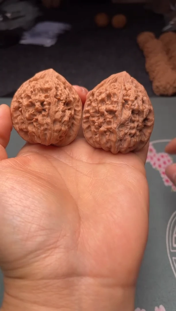 把件文玩核桃w48  牡丹 42尺