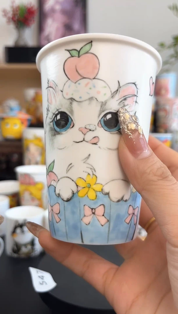【闪购商品】摆件手工手绘陶瓷小杯杯