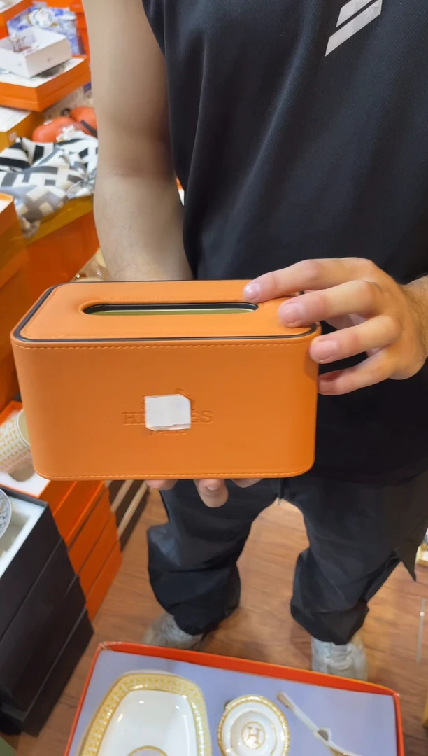 杯洪*清鸿辉家品牌瓷器，京东包邮！无包装