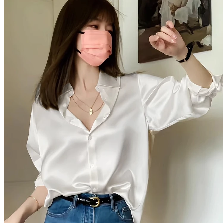 2025秋季小衫白色衬衫女高级感轻奢缎面衬衣小个子宽松上衣设计感