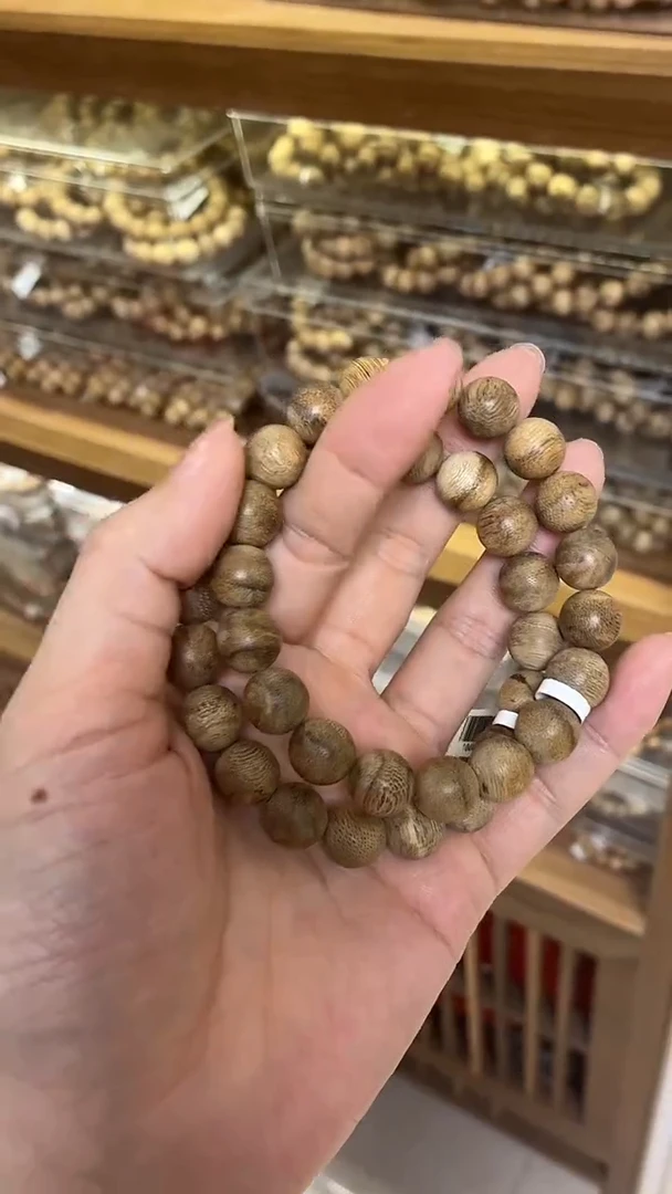 沉香手串文莱圆珠单圈1.1昆仑梅格微瑕多样性发其一