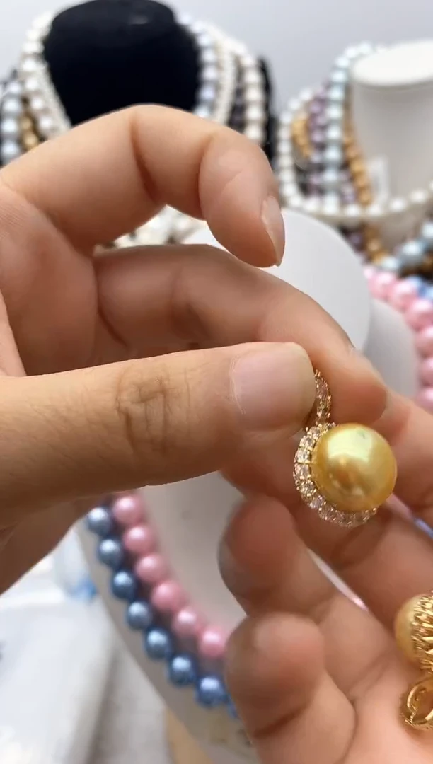 淡水珍珠钛钢颈饰10