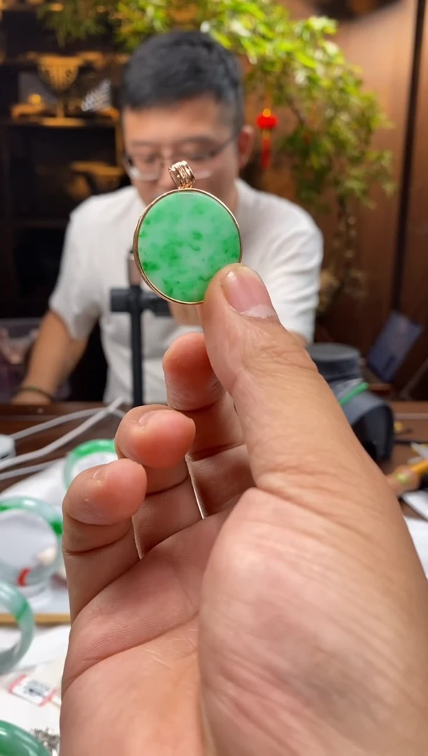 吊坠(不含链)未镶嵌翡翠dk814天然缅甸翡翠a货