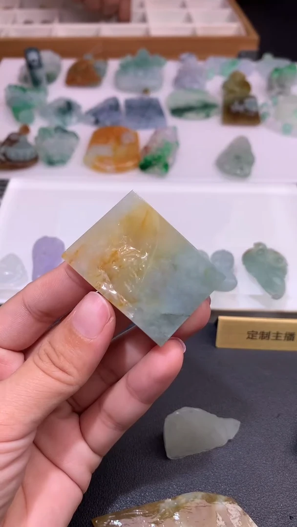 定制翡翠未镶嵌