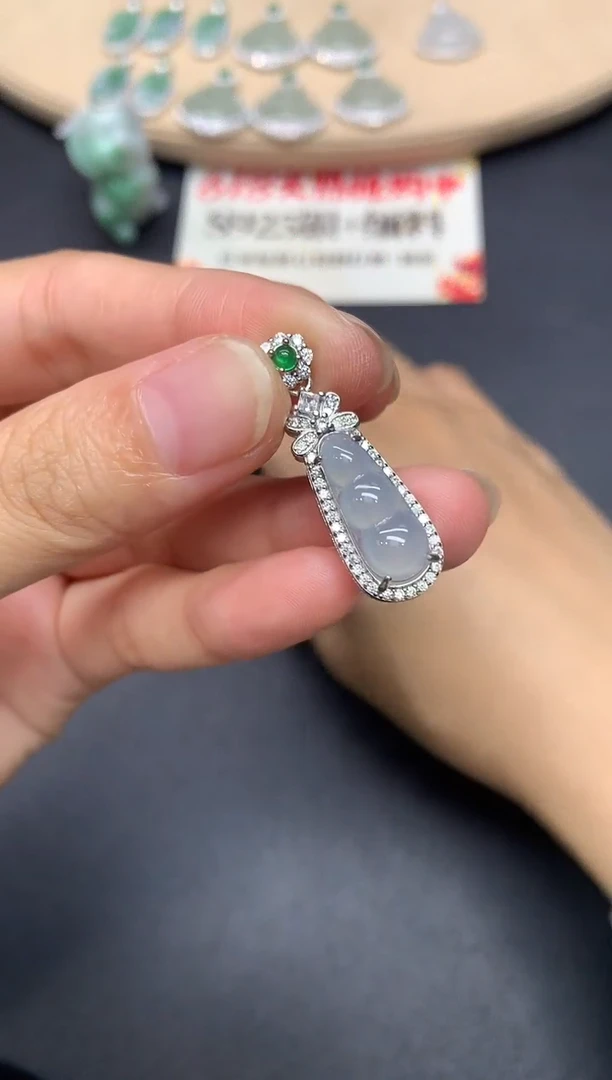 翡翠银S925镶嵌吊坠(不含链)福豆【多样性发其一】