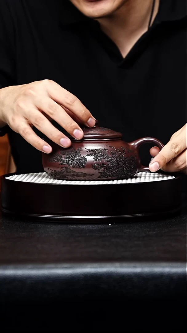 紫砂茶宠宜兴紫砂 寒江 石红