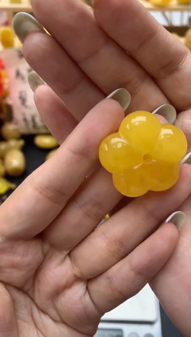 琥珀未镶嵌珠宝奇石117琥珀蜜蜡微瑕