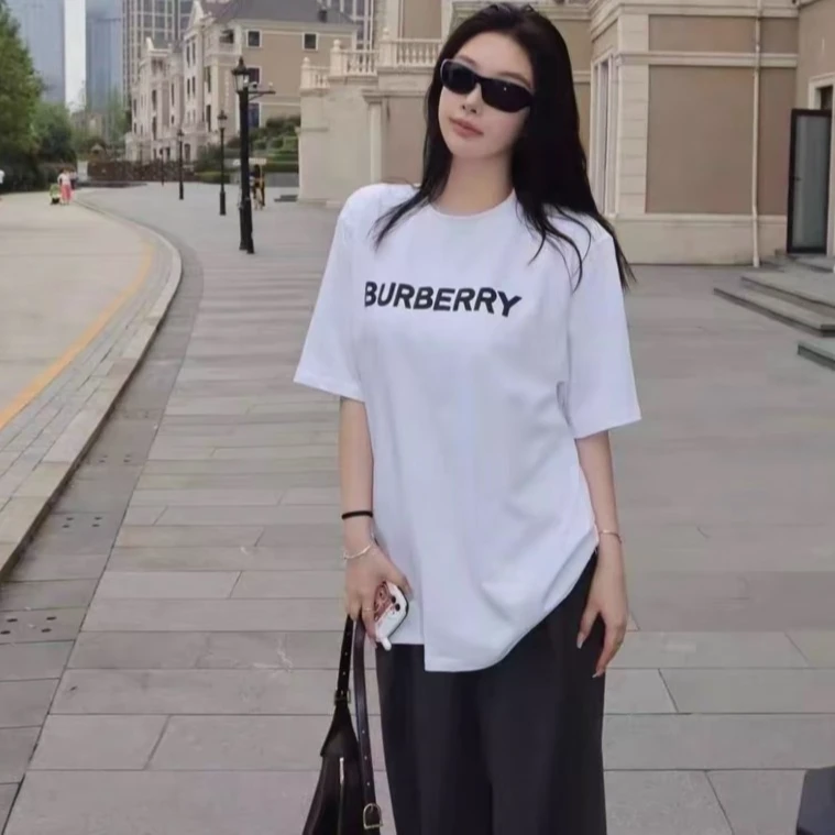 99新 BURBERRY/博柏利 GW0320 白色字母印花棉质圆领短袖T恤 XS码