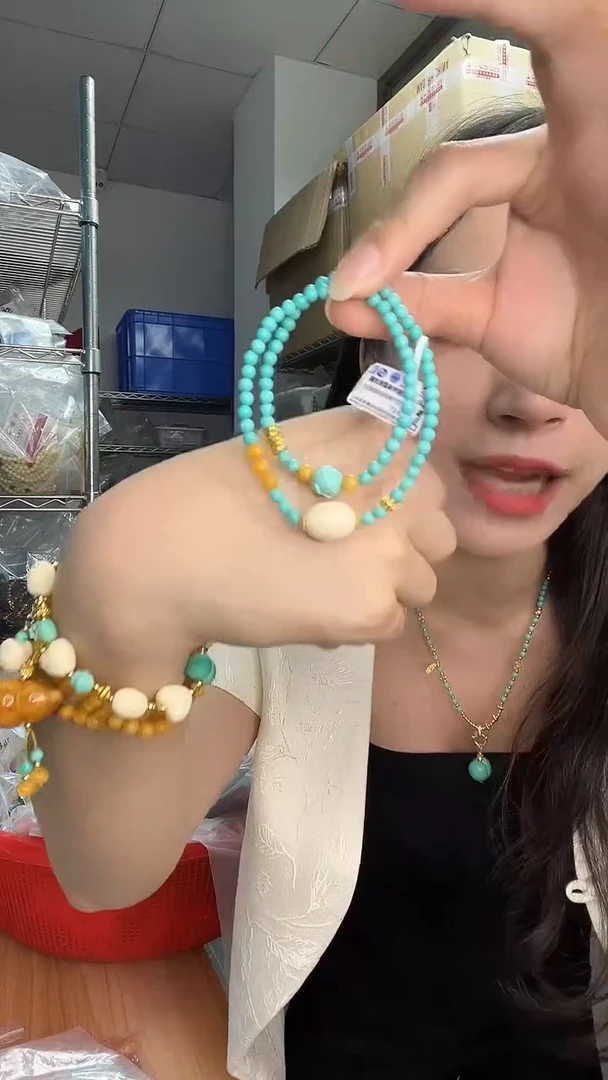 未镶嵌琥珀裸石天然蜜蜡H1633