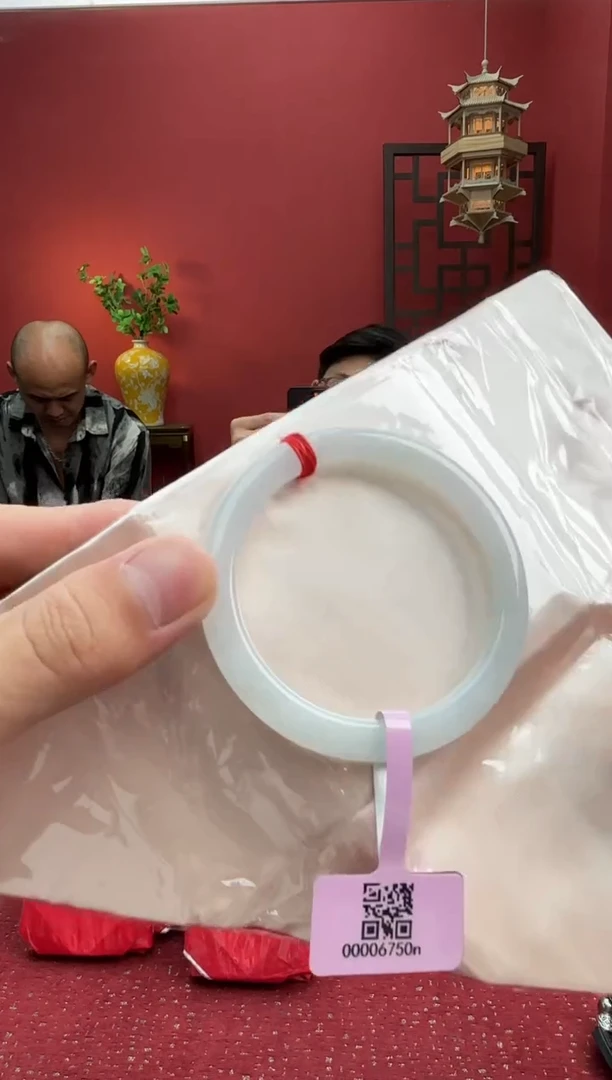 未镶嵌手镯（圆镯）翡翠翡翠手镯26